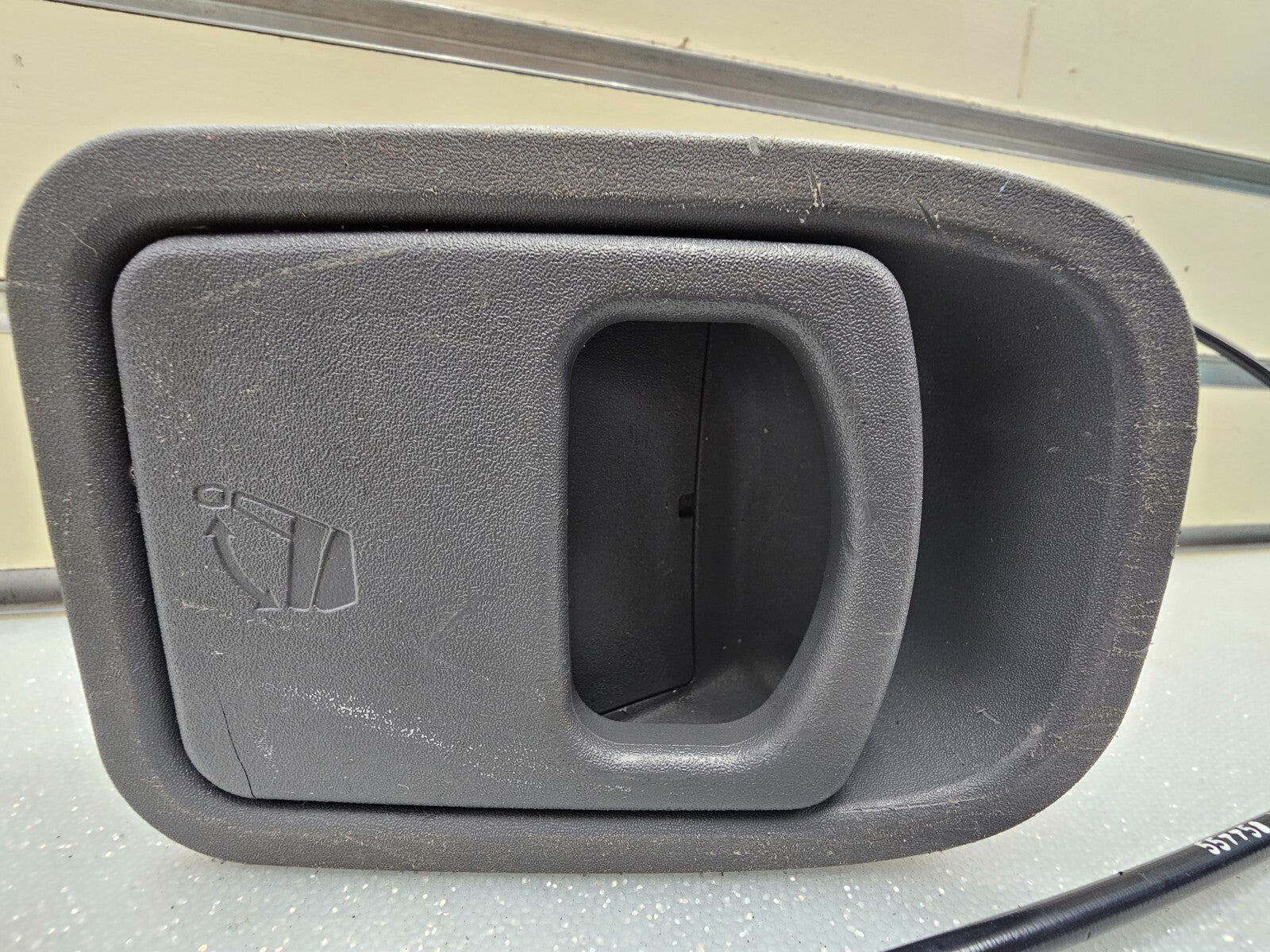 🔥2003-2008 Honda Pilot Right Passenger RH 3rd Row Seat Release Lever Dark Gray