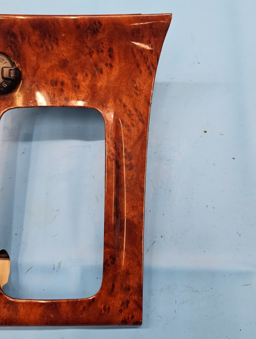 🔥03-08 Corolla Matrix Center Console Gear Shifter Shift Cover Trim Bezel Wood