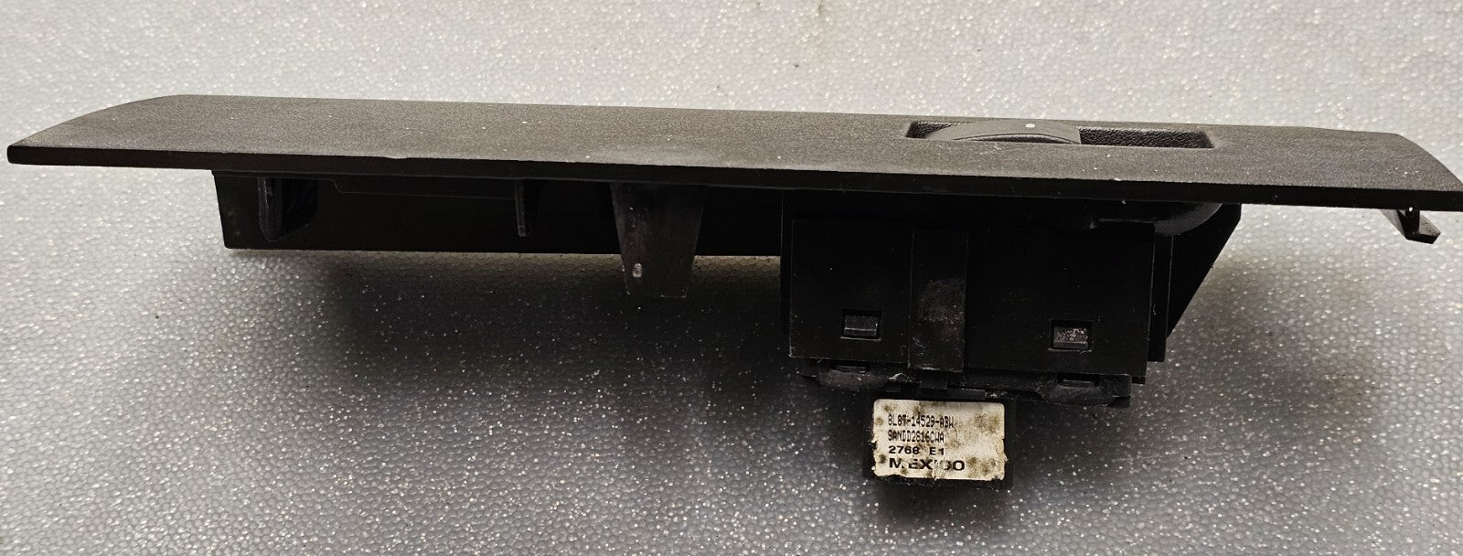 08-12 Escape Focus Front Right Passenger Door Power Window Switch Assembly Black