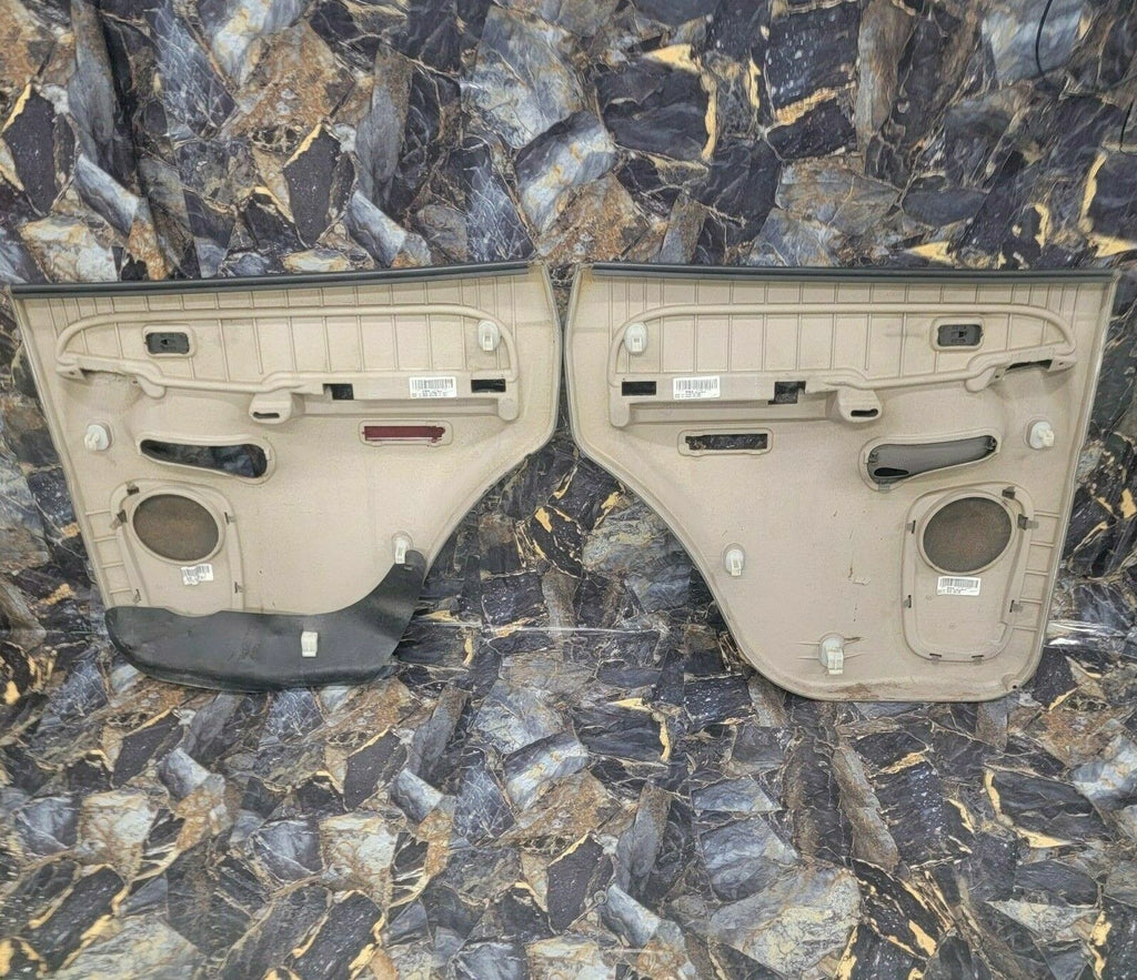 🔥99-06 Silverado YUKON Door Panel Rear LEFT - RIGHT Set /No Arm LIGHTGRAY H2 D7