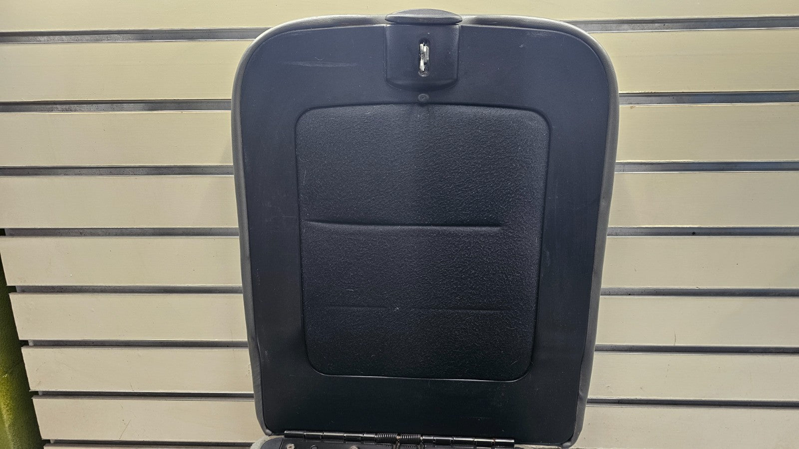 🔥02-08 Dodge RAM Center Console Jump Seat ARMREST Cover Lid Leather Gray JS7