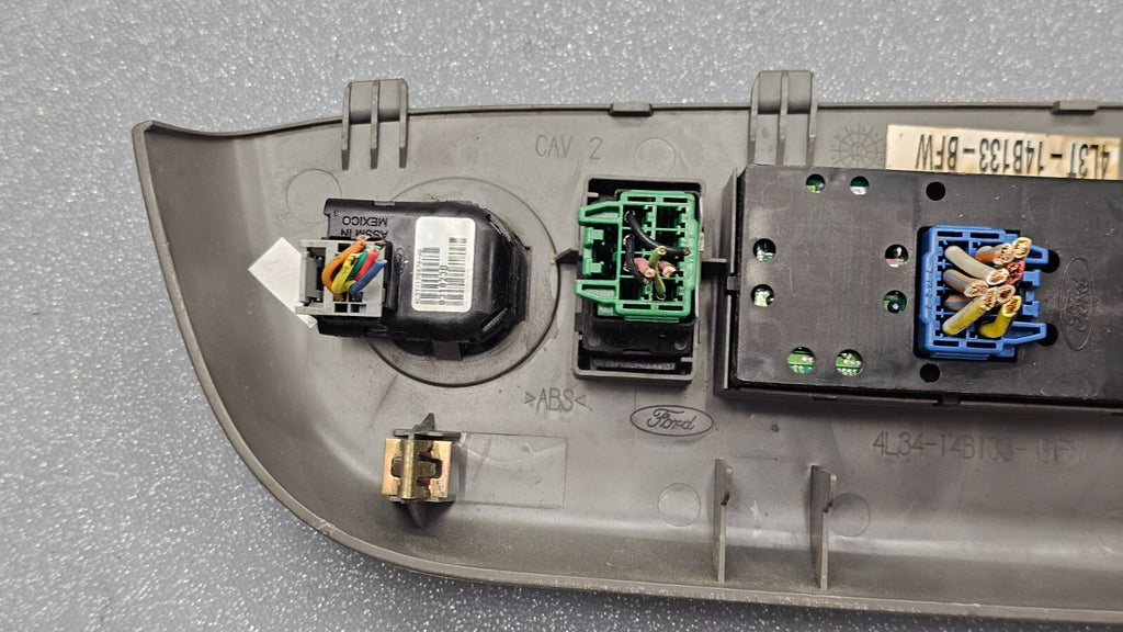 🔥04-08 Ford F150 Left Driver Master Door Window Power Switch Control Gray WS24