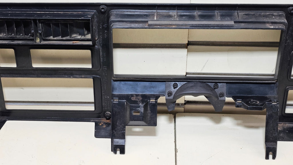 87-96 Dodge Dakota OEM INSTRUMENT CLUSTER DASH SPEEDOMETER TRIM BEZEL WOOD C29