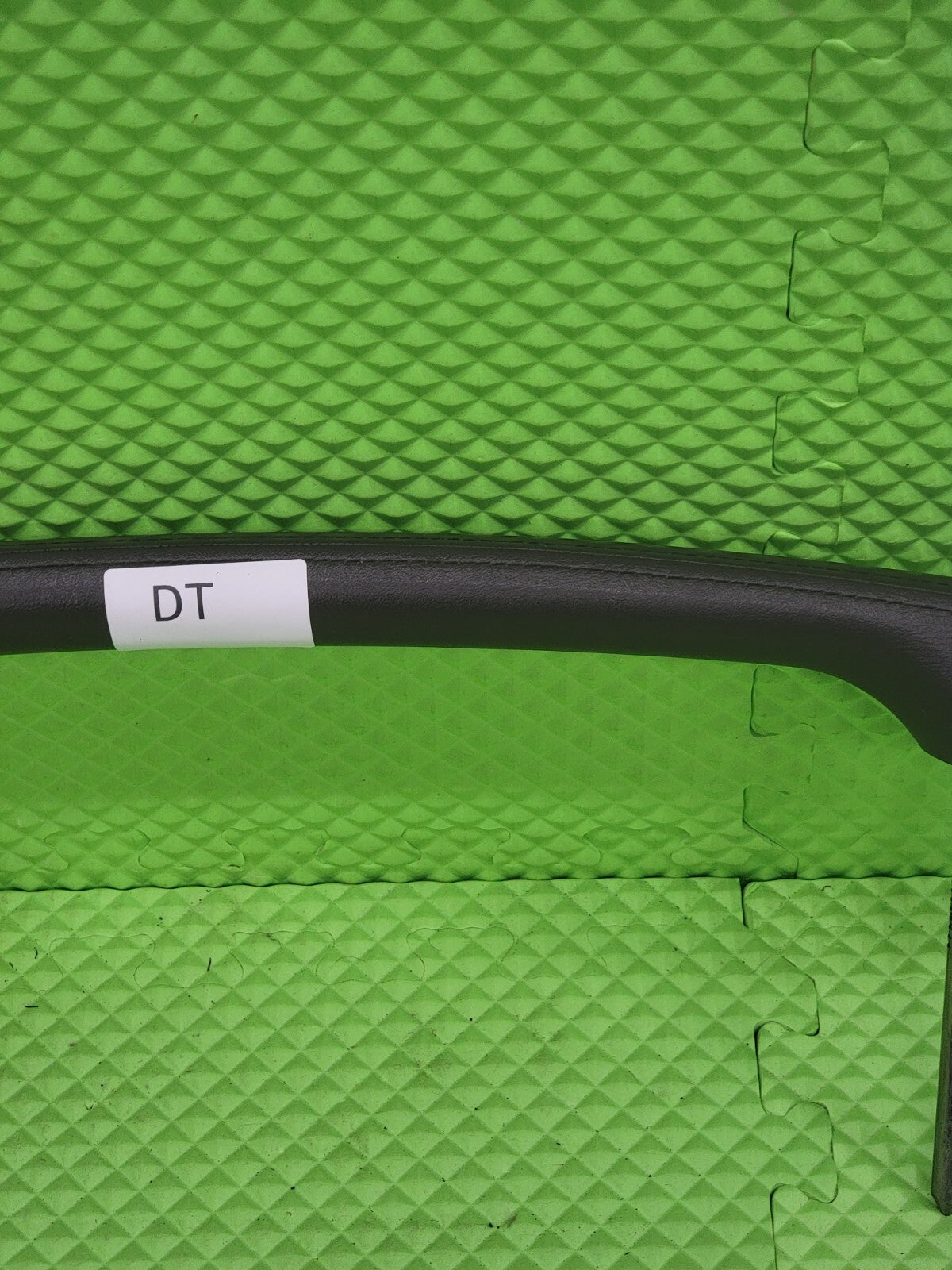 🔥02-06 Cadillac ESCALADE Dash Pad Dashboard GRAB BAR ASSIST Handle DARK GRAY