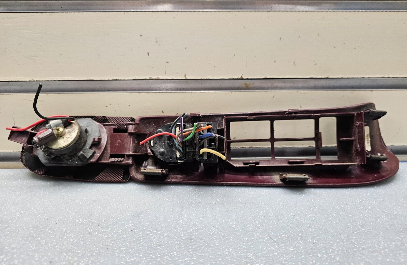 🔥95-99 Chevy C/K TAHOE YUKON Left Driver Master Power Window Switch Red OEM WS2