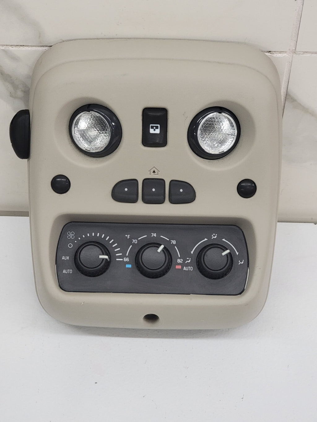 🔥03-06 Escalade Tahoe Yukon OVERHEAD ROOF CONSOLE/MAP LIGHT  LIGHT TAN