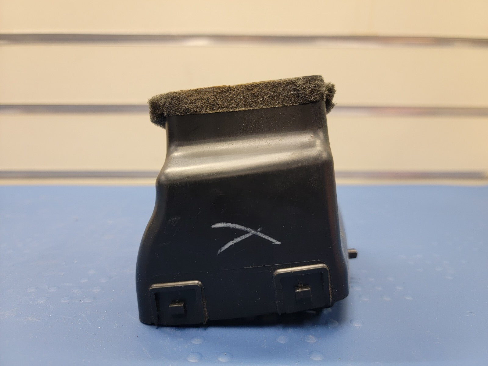 2005-2007 Dodge Charger Magnum DRIVERS SIDE Dash Air VENT a/c Heater OEM