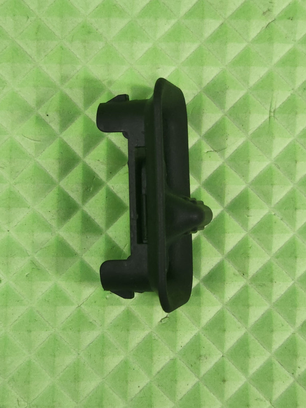 04-07 GMC Chevy Cadillac Lever Front Side Door Lock OEM BLACK