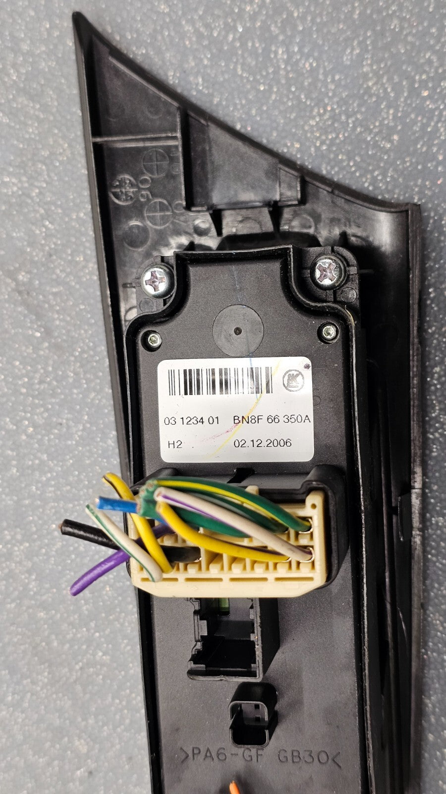 04-09 Mazda 3 Left Driver Master Door Power Window Control Switch Assembly Black