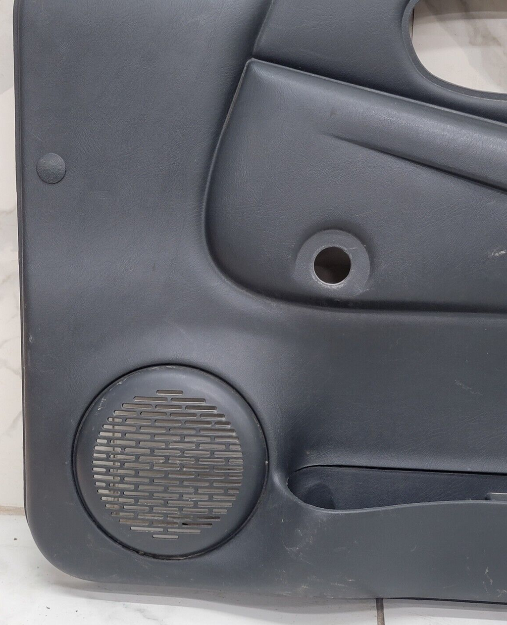 98-04 Chevy Blazer Jimmy S-10 GMC Sonoma Front Door Panels MANUAL OEM RIGHT GRAY