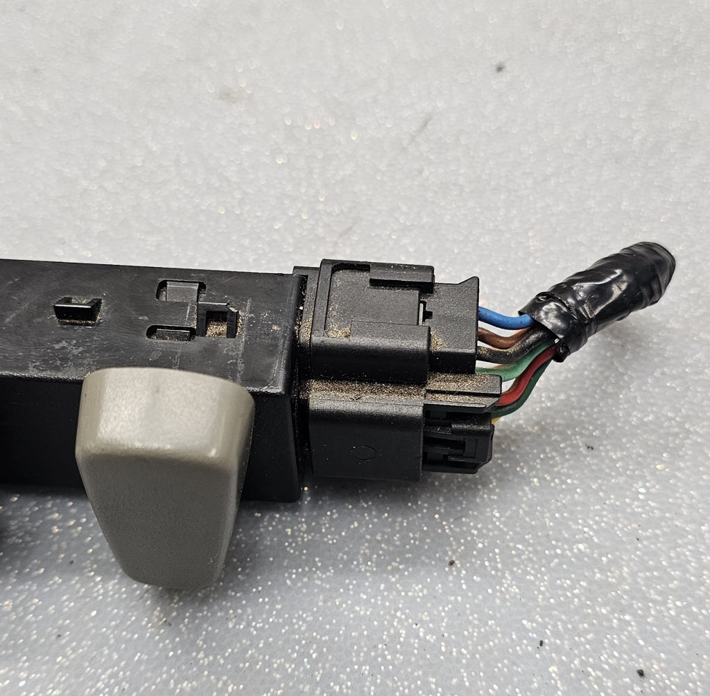 07-12 Nissan ALTIMA Front DRIVER Power Seat Adjustment Regulator Switch Control