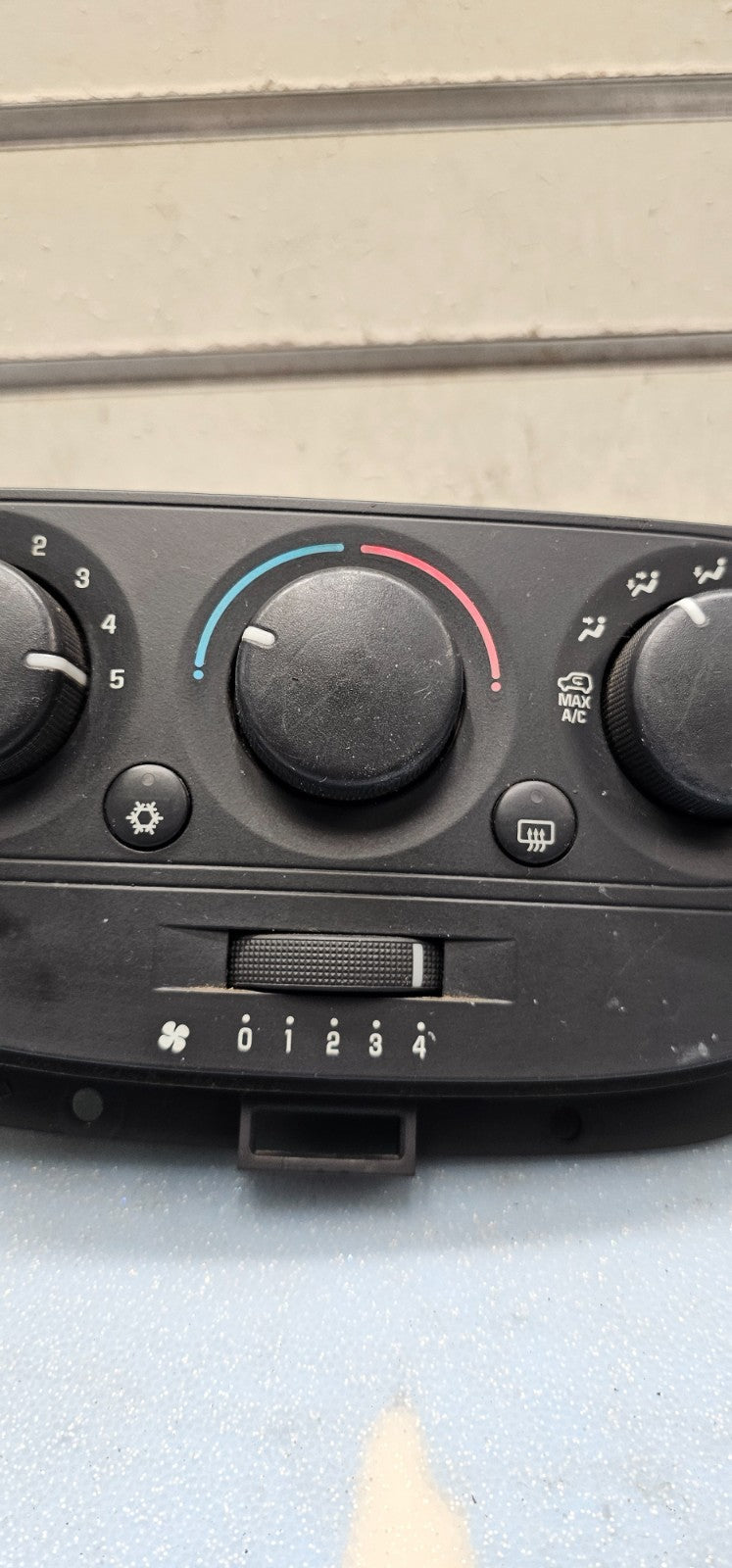 05-09 Montana Relay Uplander Terraza Dash Temperature AC Heater Climate Control