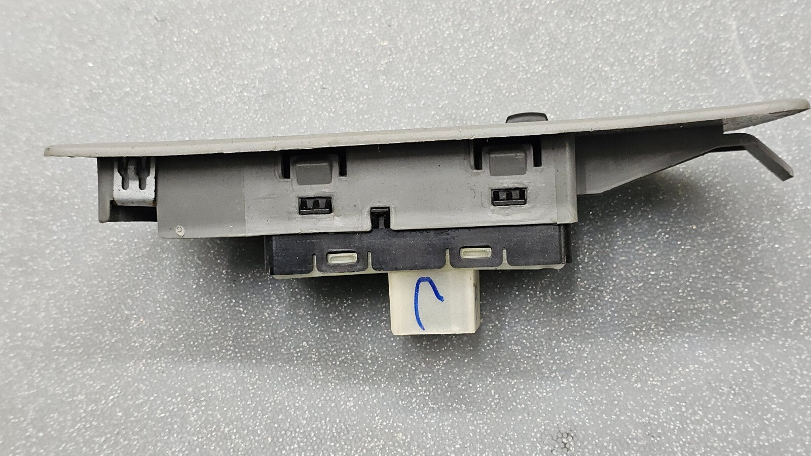 🔥07-09 Dodge Durango Right Passenger Side Power Window Switch OEM Gray