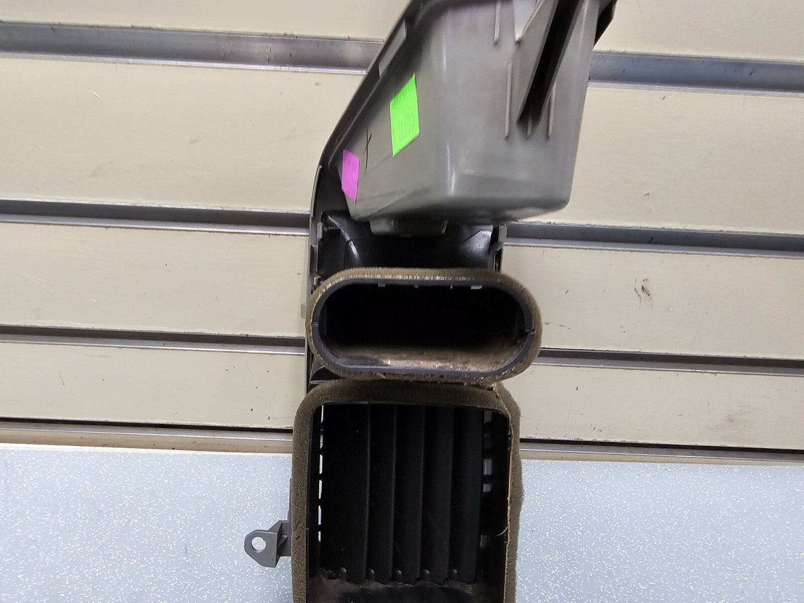 05-15 NISSAN TITAN ARMADA QX56 DASH FRONT CENTER RIGHT AIR VENT HEATER TRIM GRAY