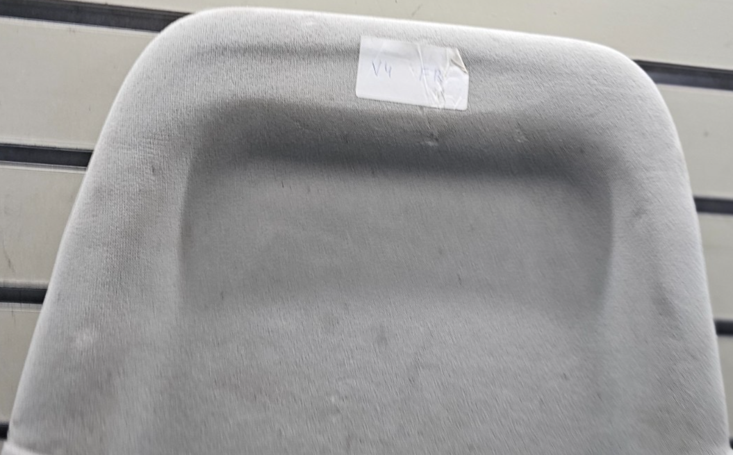 🔥07-13 Yukon Tahoe Suburban Front Right Passenger Seat Back Panel Cover GRAY