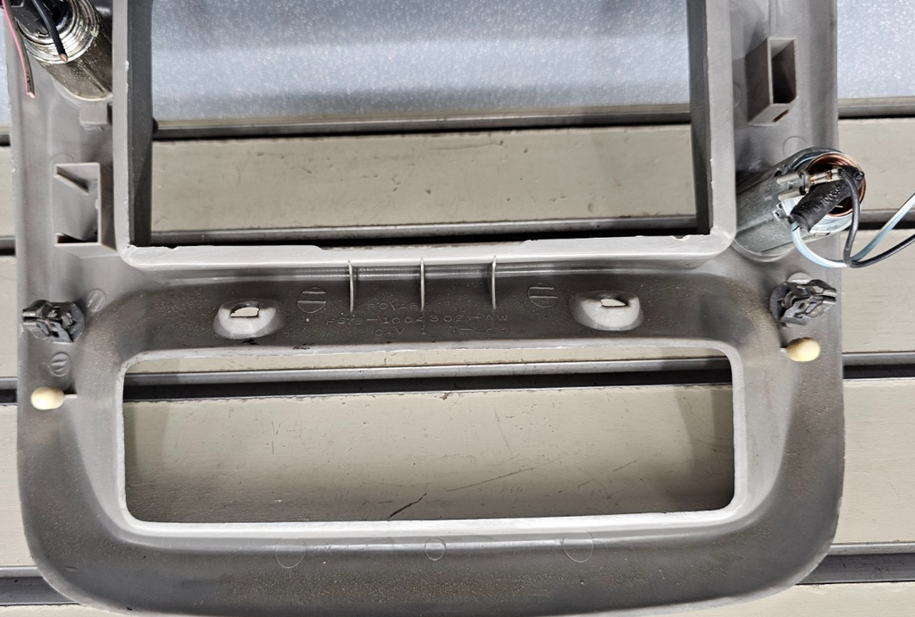 🔥95-10 Ranger EXPLORER Dash AM FM Radio Stereo Display Trim Bezel Silver OEM B2