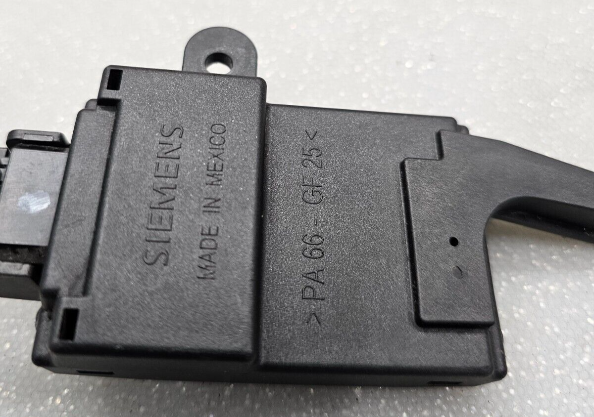 99-04Grand Cherokee 01-03Caravan Ignition Switch Immobilizer Module Control Unit