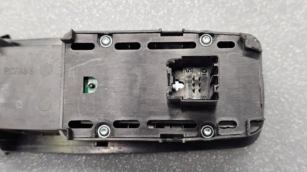🔥08-11 Grand Caravan Nitro Journey Ram T&C Right Passenger Window Switch BLACK