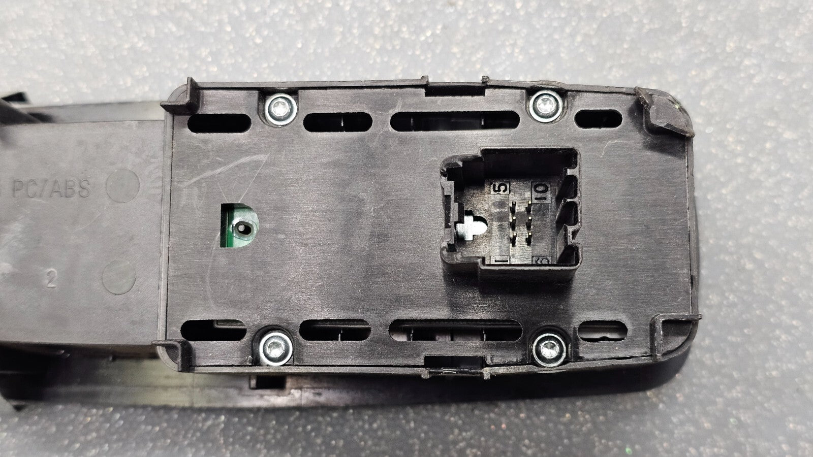 🔥08-11 Grand Caravan Nitro Journey Ram T&C Right Passenger Window Switch BLACK