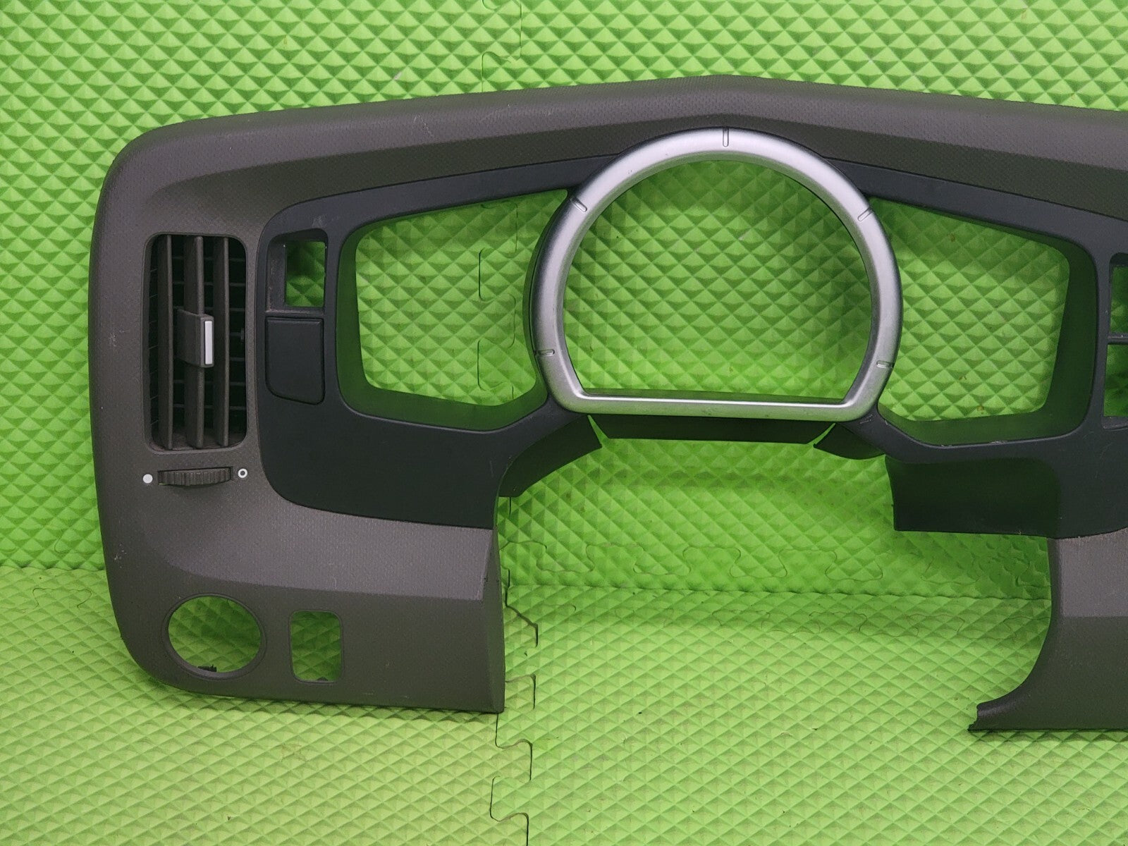 🔥2006-2014 Honda Ridgeline Speedometer Radio Dash Surround Bezel OEM GRAY B77
