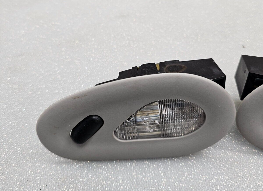 🔥03-06 Ford Expedition Excursion Rear Dome Map Lights Both LH & RH (Pair) Grey