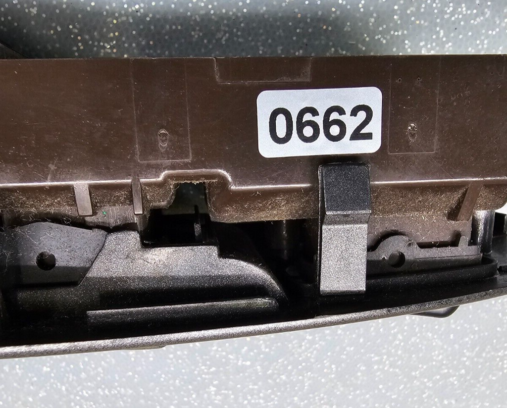 🔥03-09 PONTIAC VIBE LEFT DRIVER MASTER POWER WINDOW DOOR LOCK SWITCH SILVER