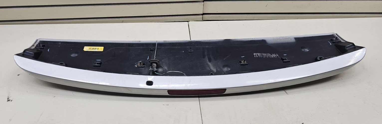 🔥11-20 Dodge Grand Caravan Rear Upper Hatch Spoiler Wing Mount Break White OEM