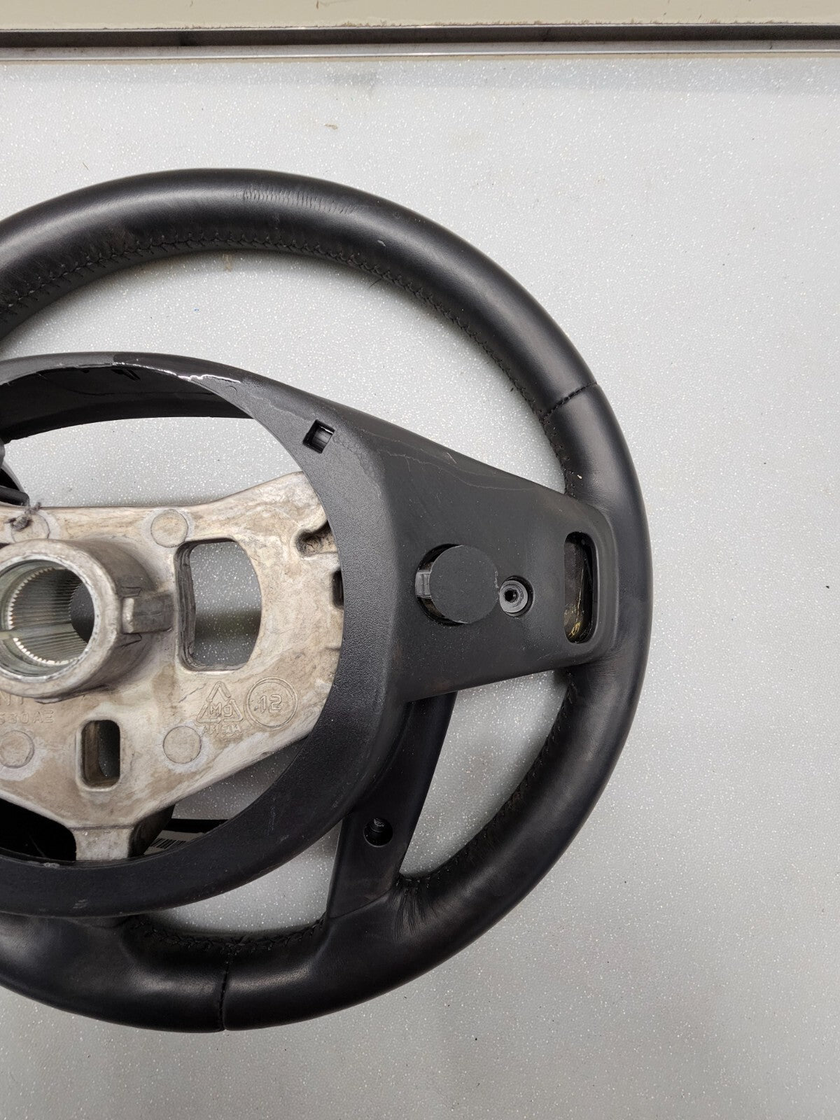 🔥2011-2014 Chrysler 300 Steering Wheel Leather Black Trim
