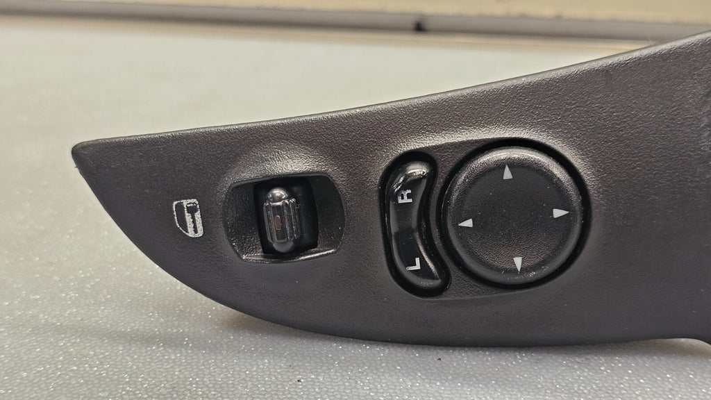 🔥02-07 JEEP LIBERTY LEFT DRIVER MASTER LOCK MIRROR SWITCH TRIM BEZEL OEM BLACK