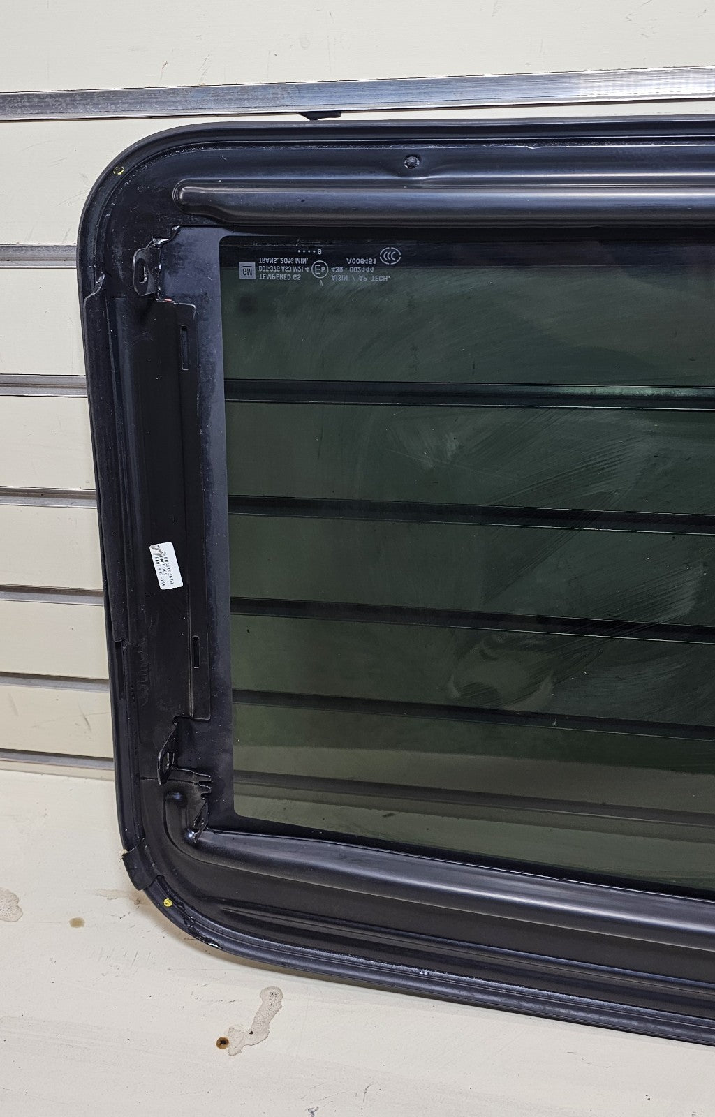 07-14 Tahoe Suburban Escalade Yukon Sun Roof Sunroof Window Glass OEM