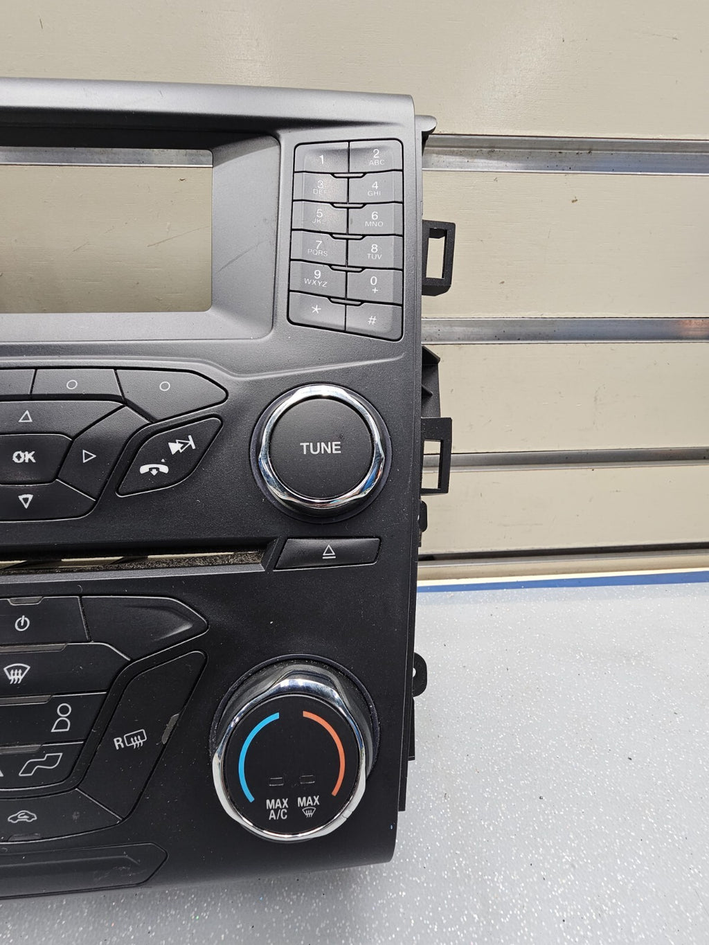 🔥2013-2016 FORD FUSION RADIO/HEATER AC CLIMATE CONTROL SWITCH PANEL BEZEL BLACK