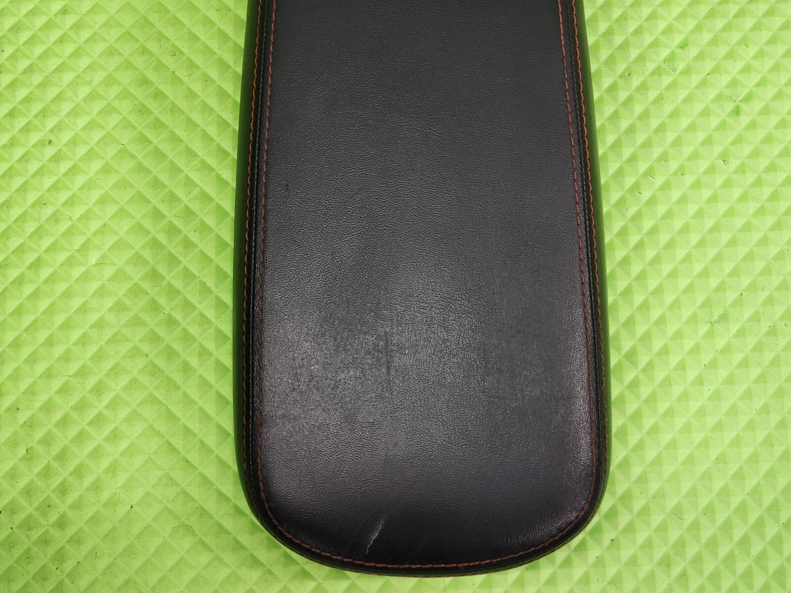 🔥2011-2014 CHRYSLER 200 DODGE AVENGER CENTER CONSOLE LID ARM REST BLACK