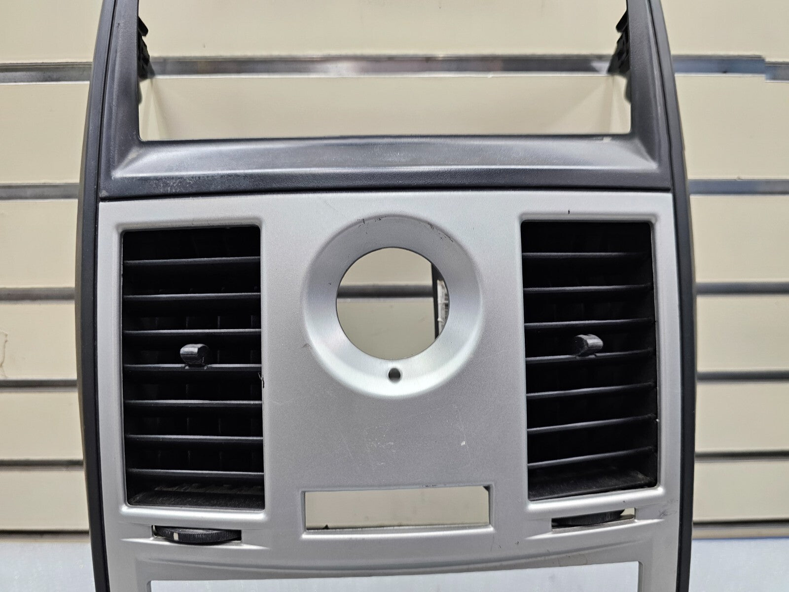 08-10 Grand Caravan Town Country Dash AM FM Radio Stereo Trim Bezel Panel SILVER