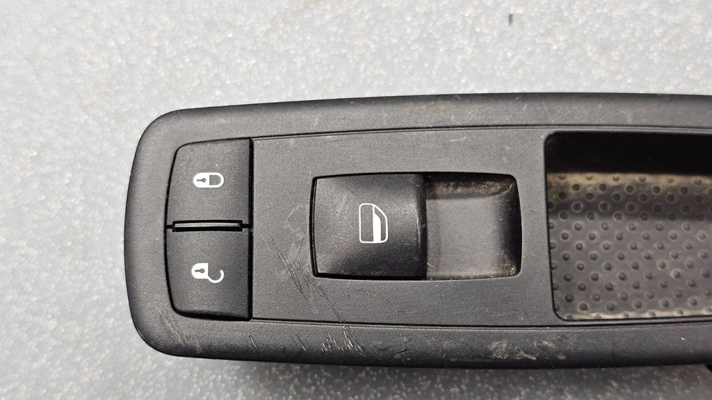 🔥08-11 Grand Caravan Nitro Journey Ram T&C Right Passenger Window Switch BLACK