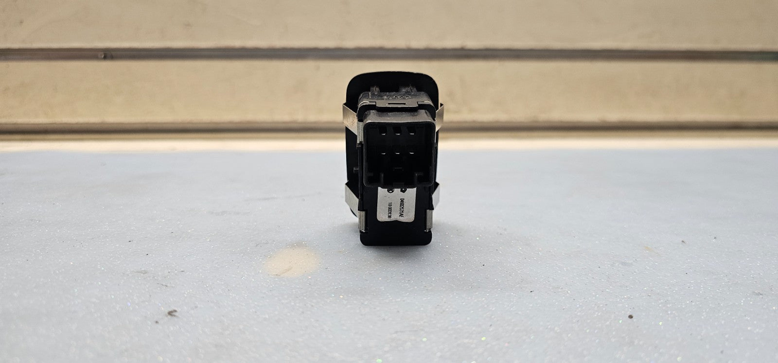 🔥 09-11 Dodge Journey REAR RIGHT LEFT DOOR WINDOW CONTROL SWITCH OEM