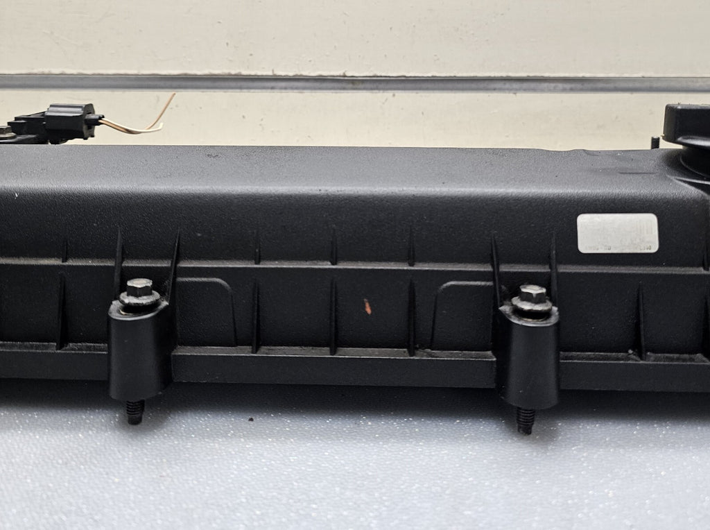 🔥2004-2005 Mazda 3/6 2.0 2.3 Engine Valve Cam Cover OEM
