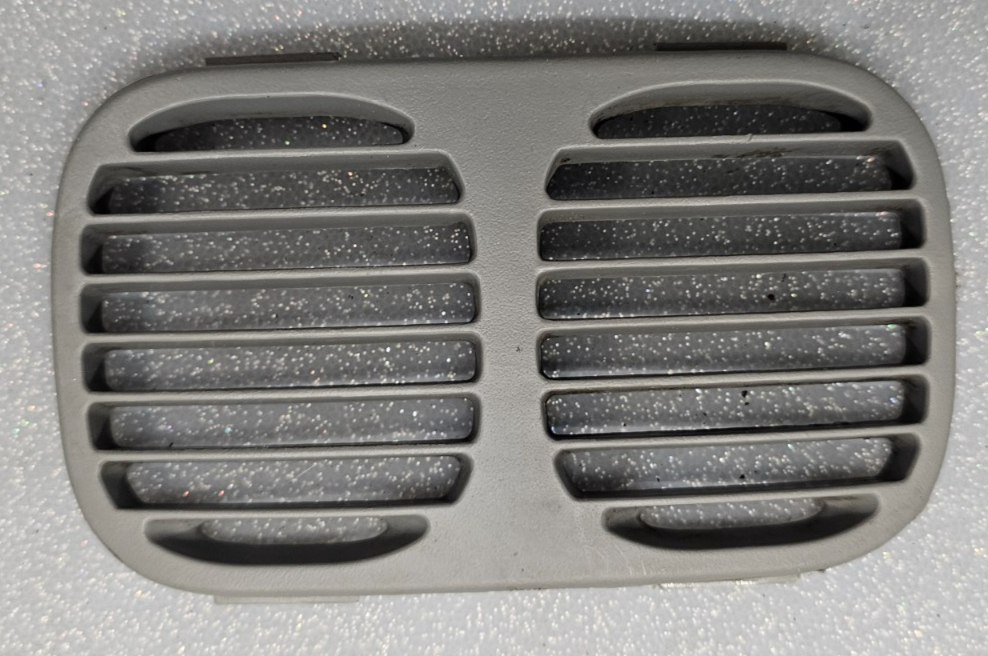 🔥01-07 Caravan Rear Back Right Passenger AC A/C Air Vent Heater Panel Gray